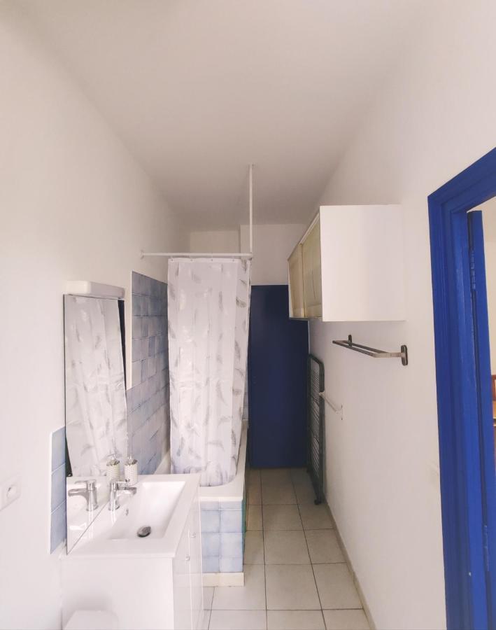 Appartement Cosy En Centre Centre-Ville . . . Nimes Exterior photo