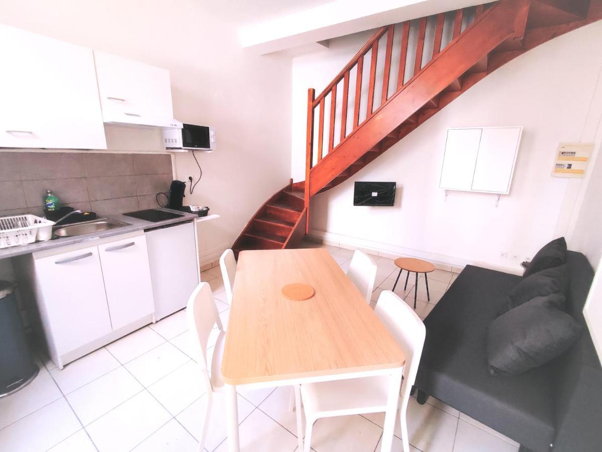 Appartement Cosy En Centre Centre-Ville . . . Nimes Exterior photo