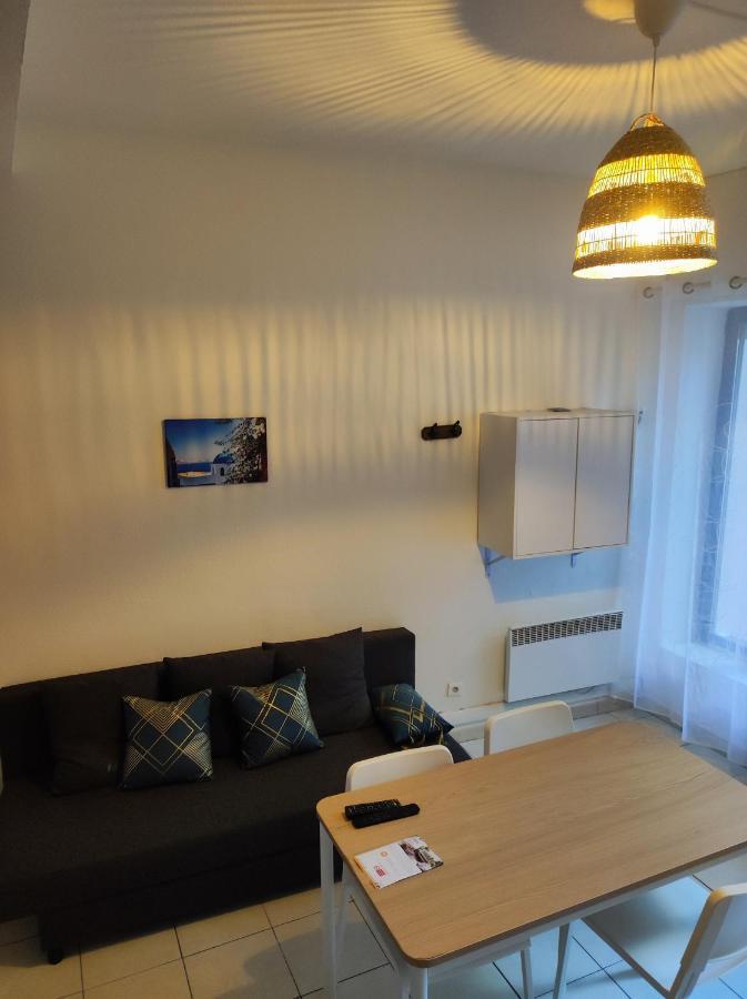 Appartement Cosy En Centre Centre-Ville . . . Nimes Exterior photo