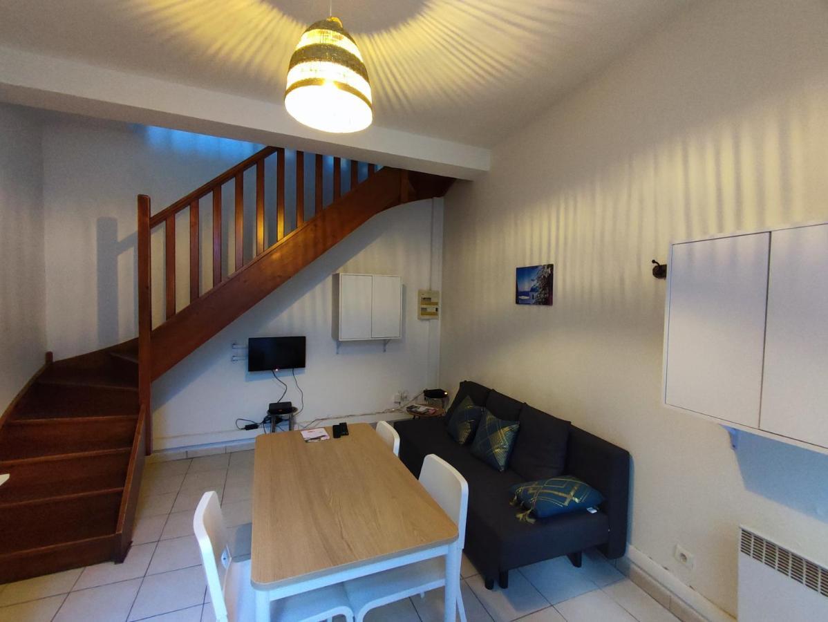 Appartement Cosy En Centre Centre-Ville . . . Nimes Exterior photo